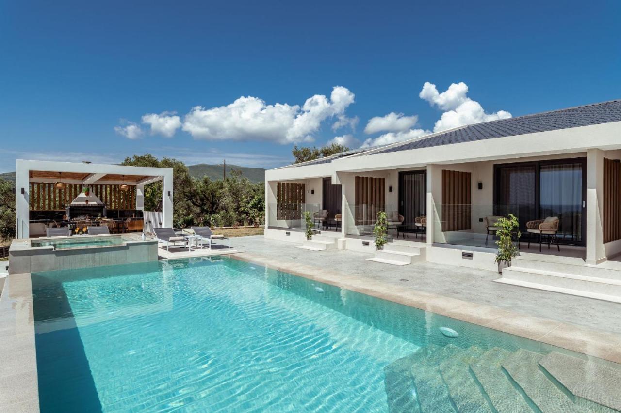 Villa Roselia - Luxury Escape With Magnificent Views, By Zantewize 라가나스 외부 사진