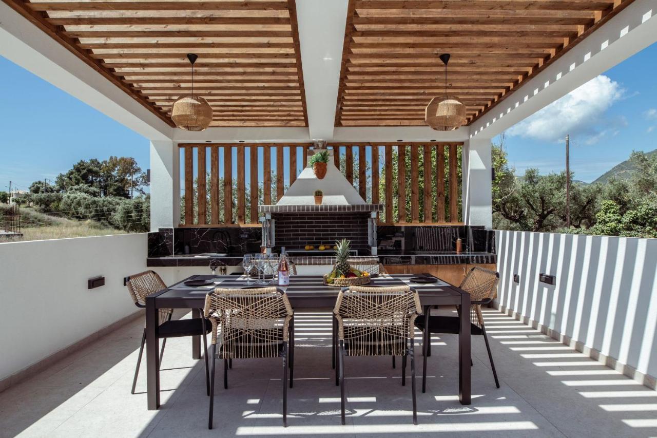 Villa Roselia - Luxury Escape With Magnificent Views, By Zantewize 라가나스 외부 사진