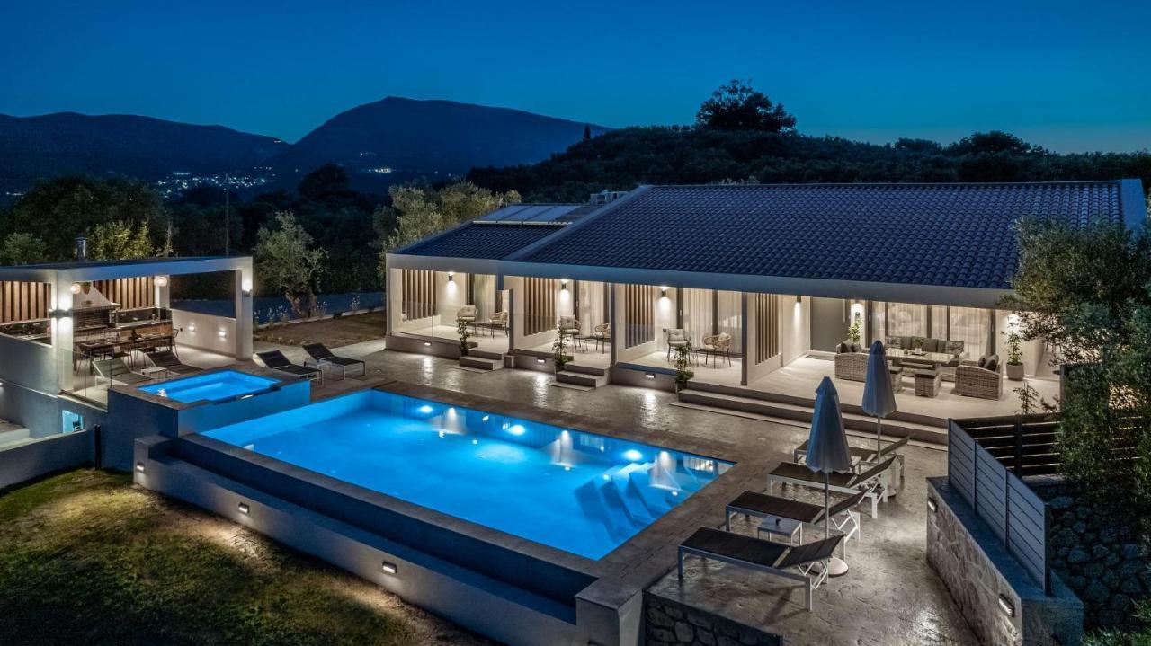 Villa Roselia - Luxury Escape With Magnificent Views, By Zantewize 라가나스 외부 사진