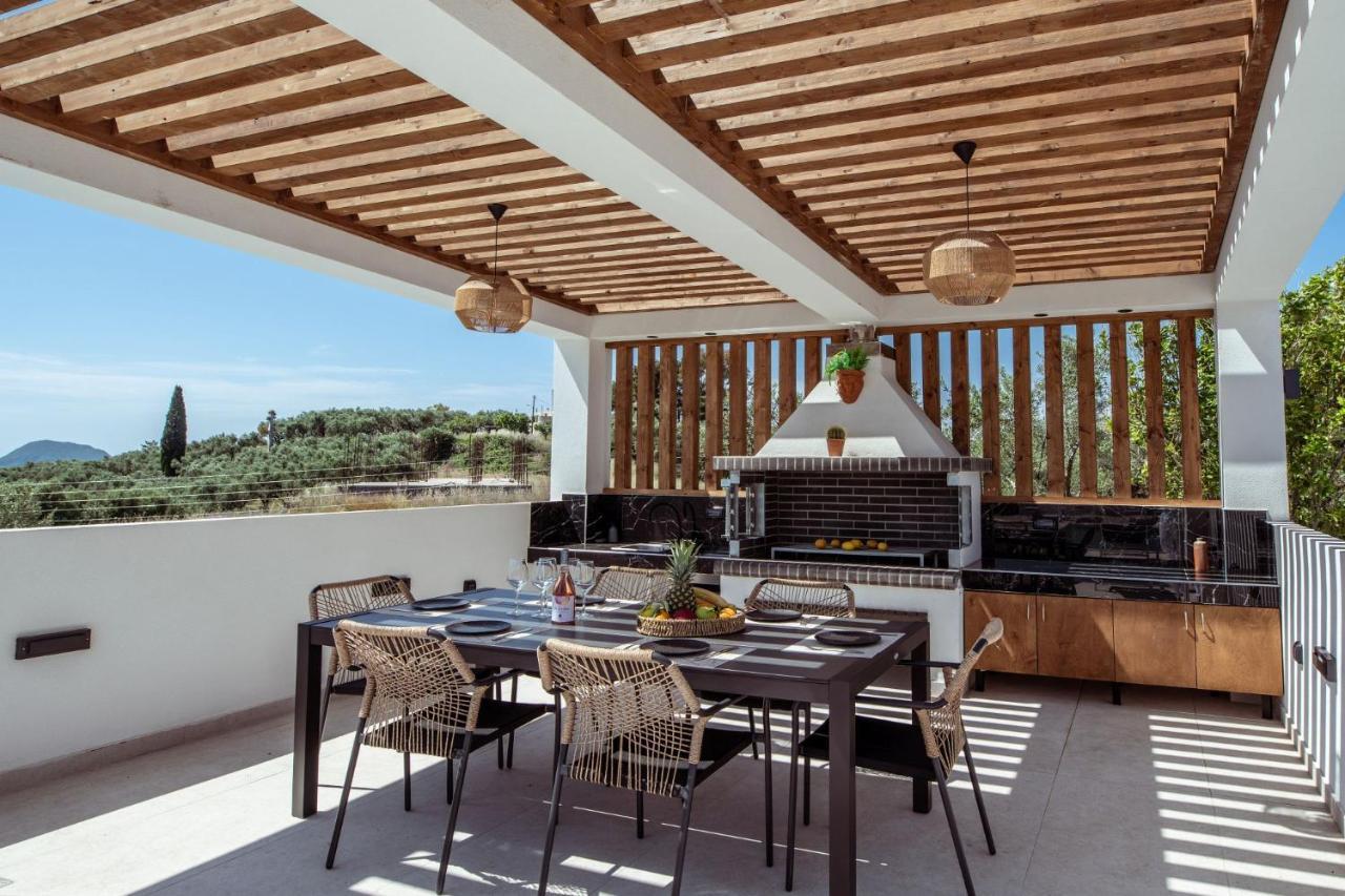 Villa Roselia - Luxury Escape With Magnificent Views, By Zantewize 라가나스 외부 사진